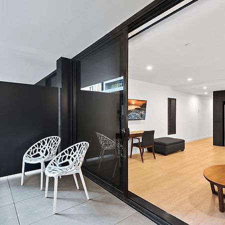 District South Yarra Aparthotel Мелбърн Екстериор снимка