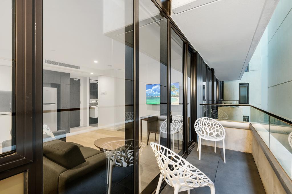 District South Yarra Aparthotel Мелбърн Екстериор снимка