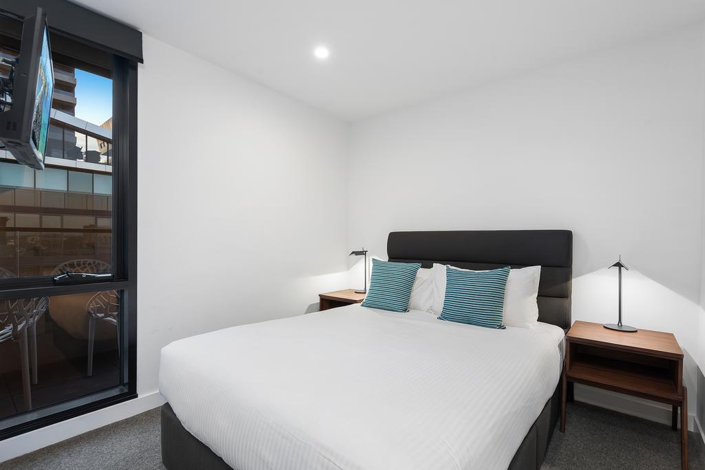 District South Yarra Aparthotel Мелбърн Екстериор снимка