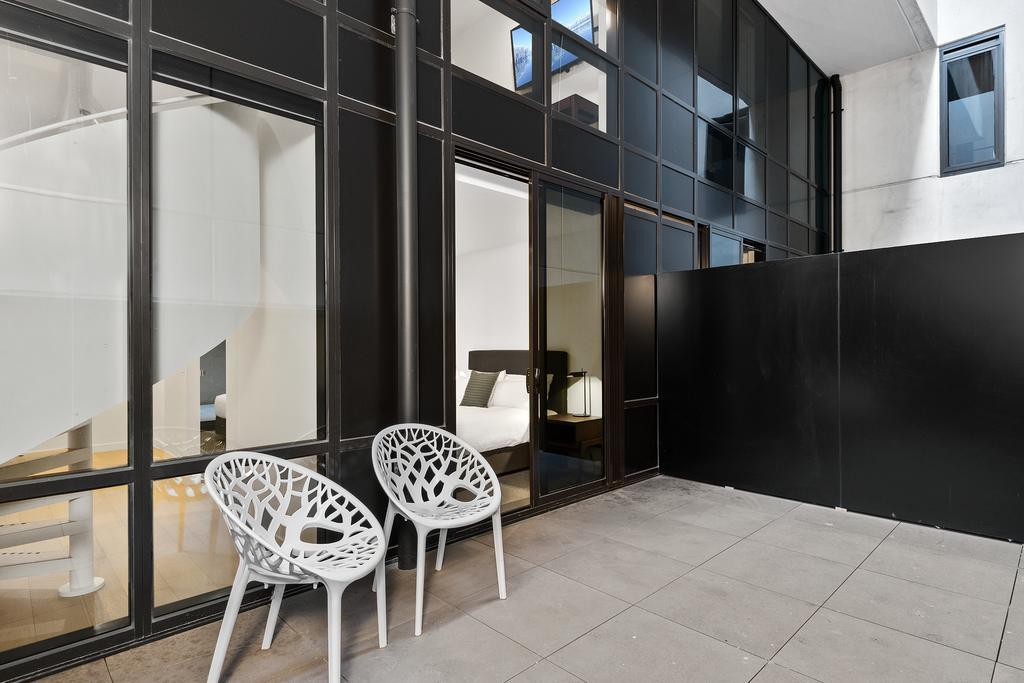 District South Yarra Aparthotel Мелбърн Екстериор снимка