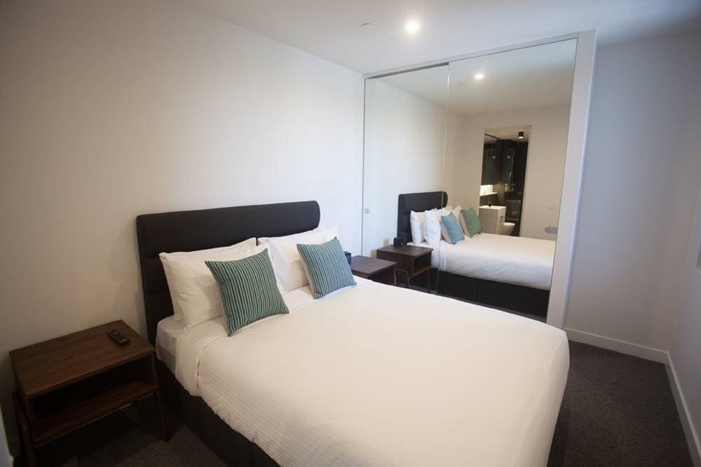 District South Yarra Aparthotel Мелбърн Екстериор снимка