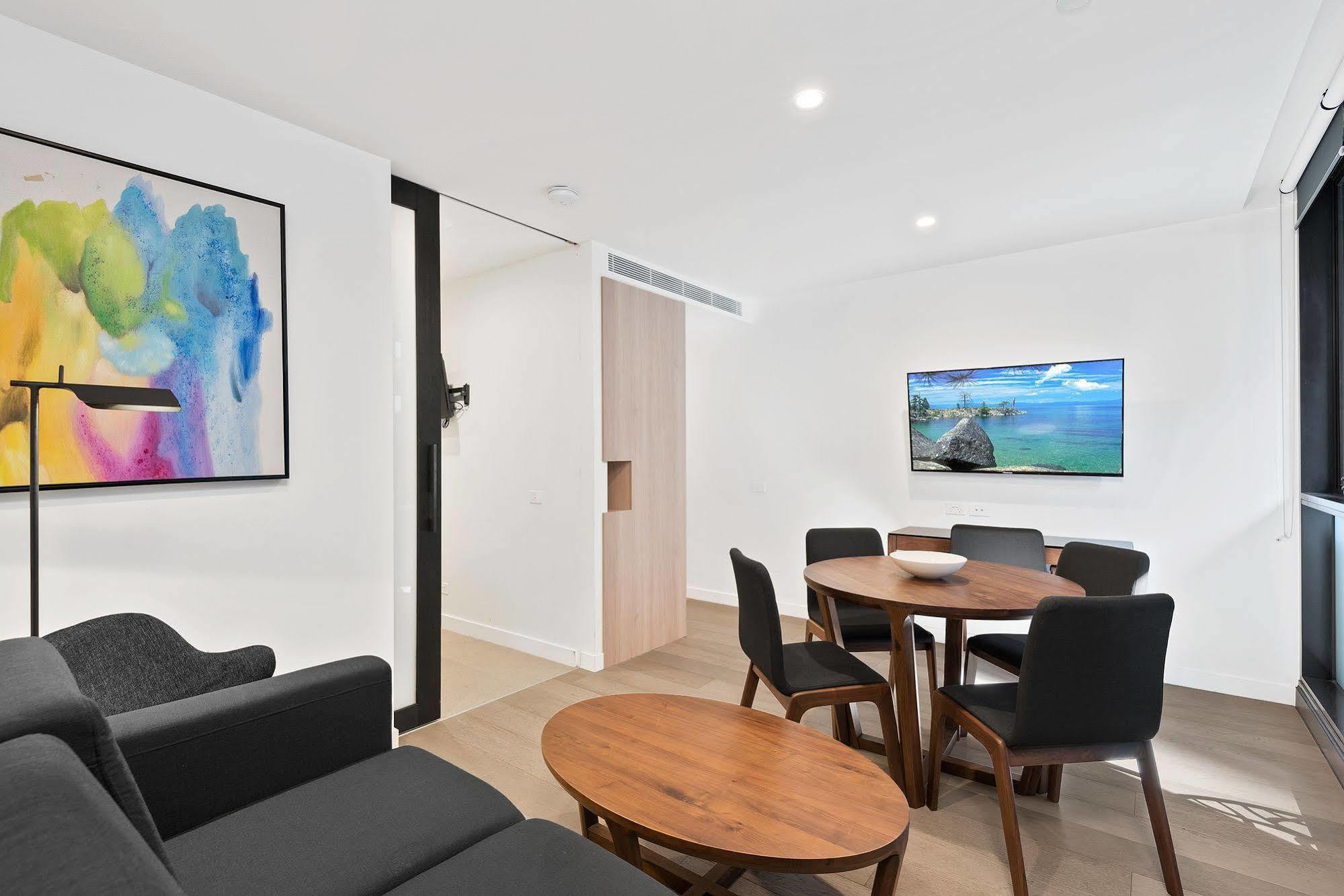 District South Yarra Aparthotel Мелбърн Екстериор снимка