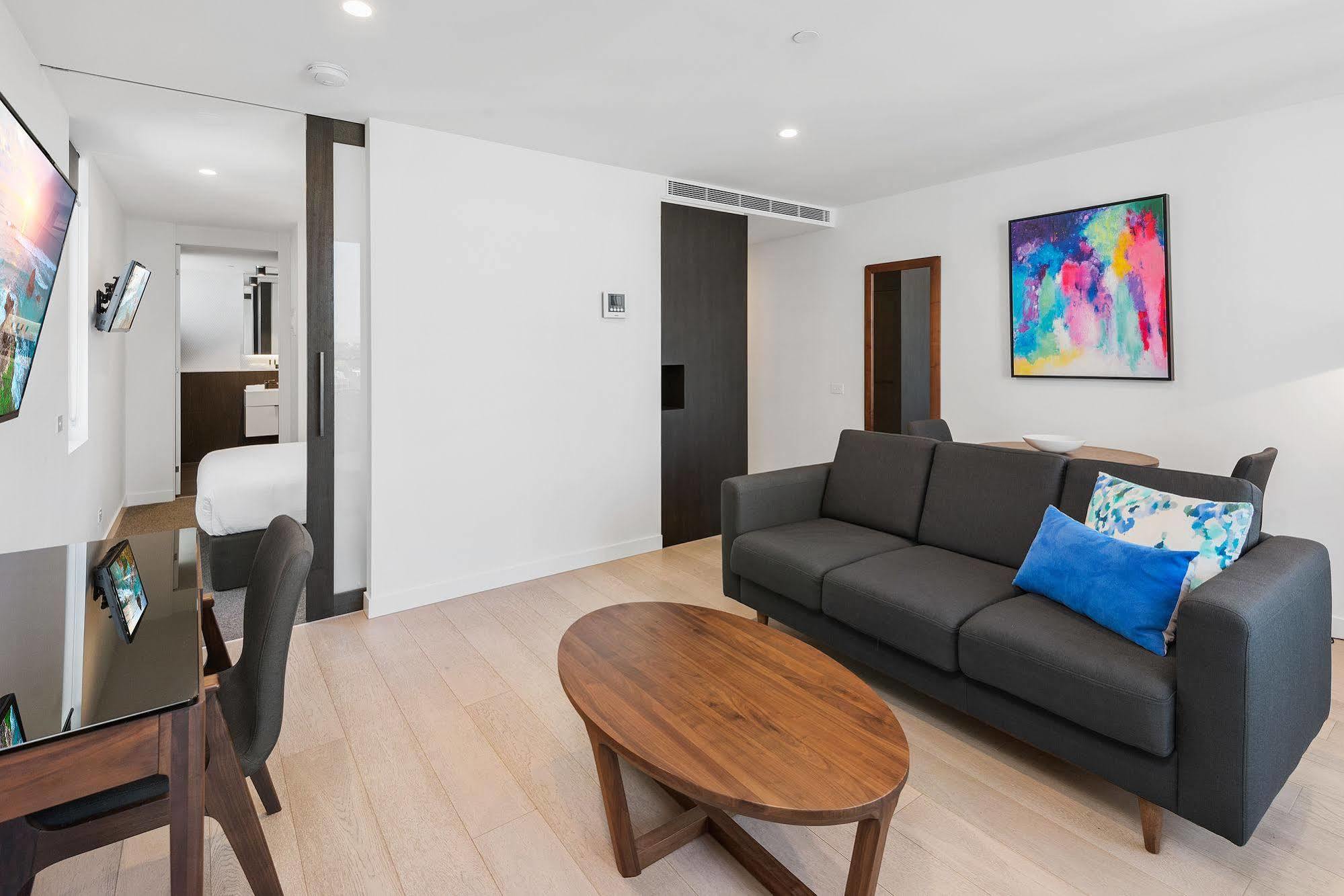 District South Yarra Aparthotel Мелбърн Екстериор снимка